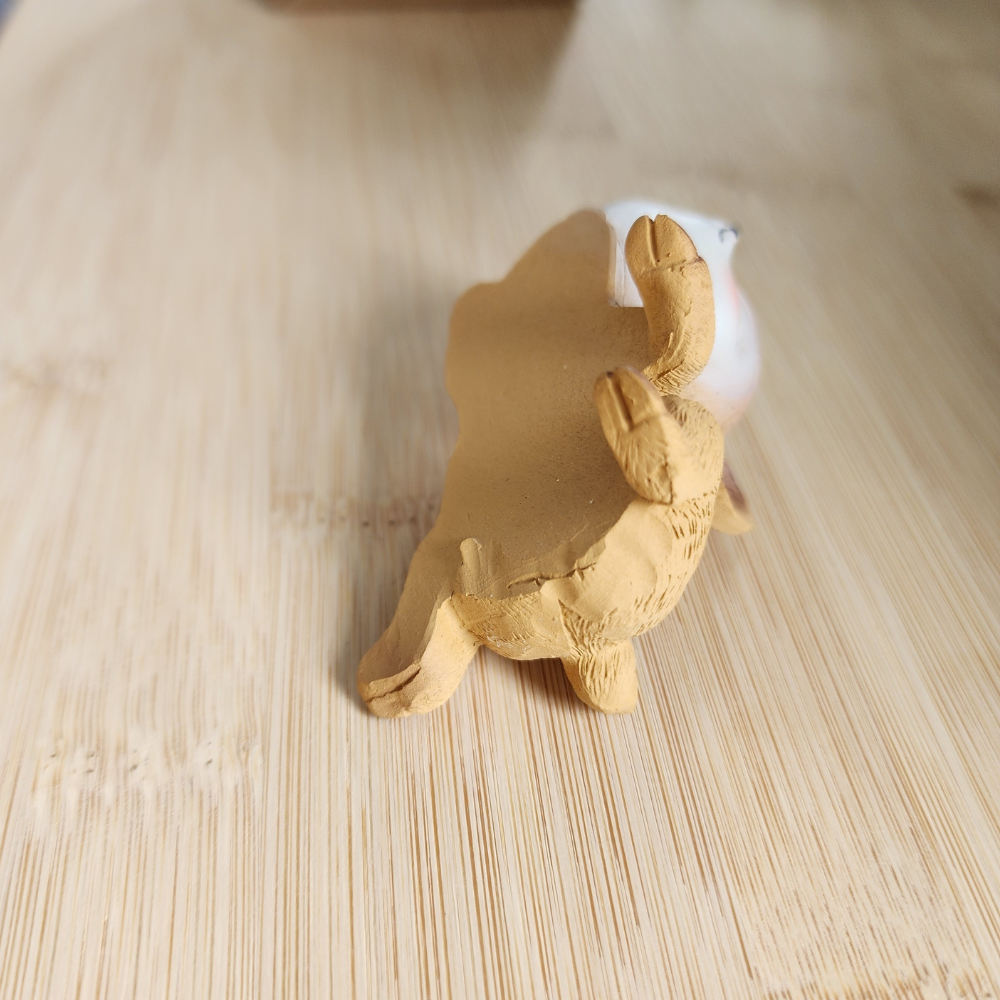 Embrace Serenity  Sika Deer Resin Figurine – Handmade Animal Ornament | Creative Sculpture for Bedroom, Living Room, Office | Elegant Home Décor, Table Decoration, Birthday & Wedding Gift