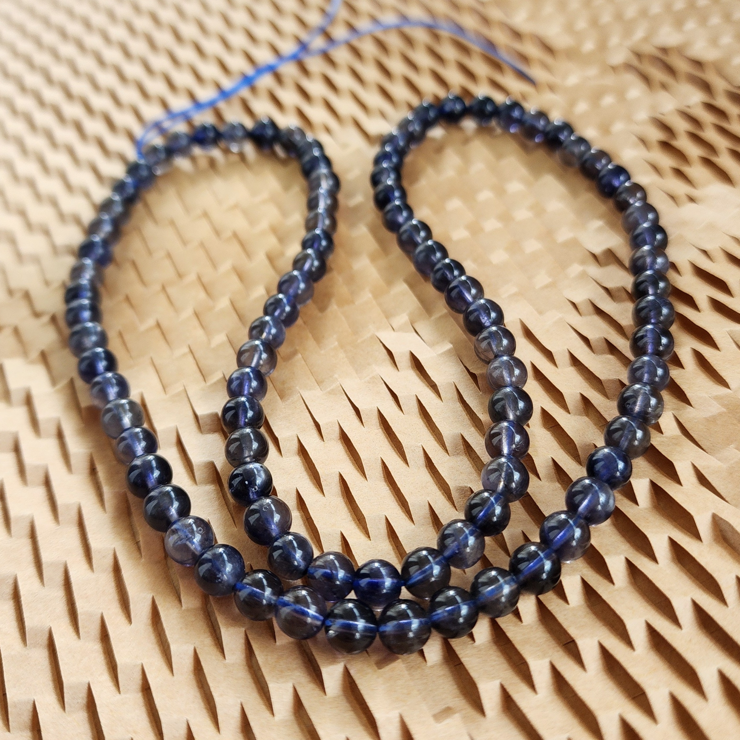 Natural Lolite 3-Layer Wrap Bracelet or Necklace | Violet Blue Cordierite Crystal Jewelry – Calm, Clarity, Elegant Daily Wear | Gelang Kristal Lolite Cordierite Ungu-Biru – Fokus, Tenang & Gaya Harian