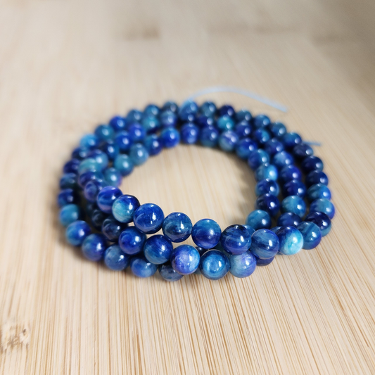 Natural Kyanite Triple-Wrap Bracelet & Necklace｜Deep Blue Crystal for Throat Chakra Balance & Energy Cleansing ‖ Gelang & Rantai Kyanite Tiga Lilitan Asli｜Kristal Biru Untuk Seimbangkan Chakra Tekak & Pembersihan Tenaga