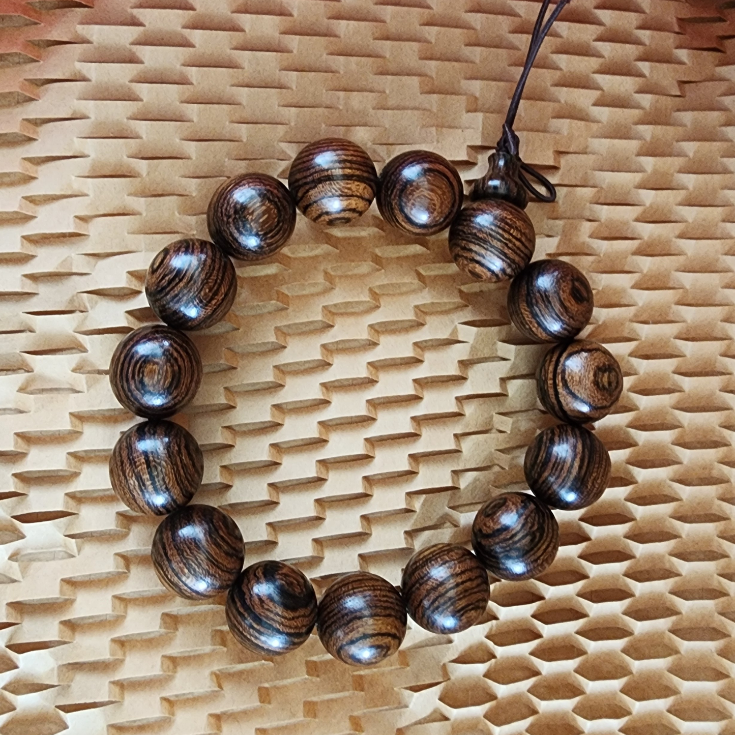 Natural Tiger Grain Sandalwood Bracelet | Tiger Stripe Wooden Beads | Gelang Kayu Corak Harimau Unisex