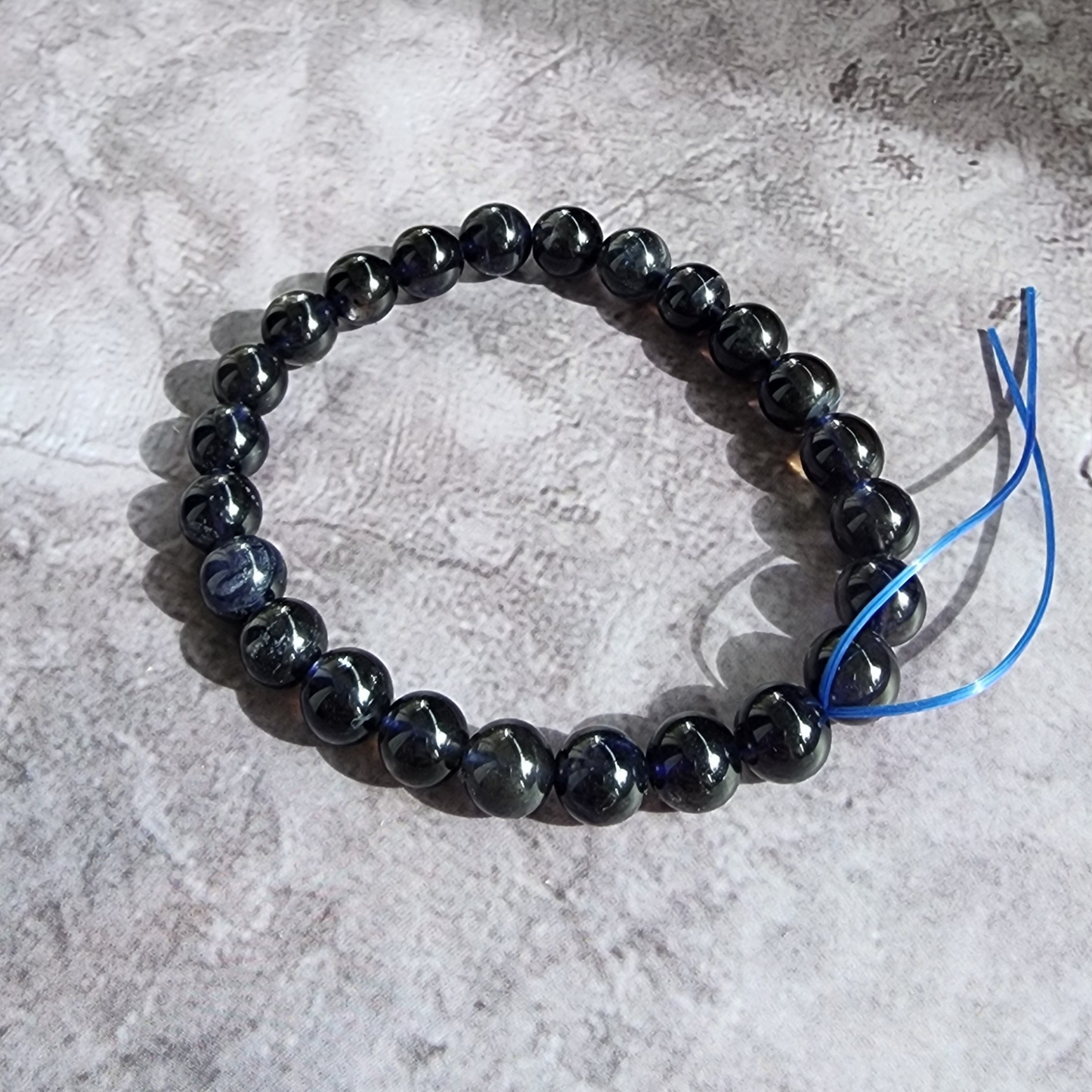 Natural Natural Lolite (Cordierite) Blue Crystal Bracelet 7.4–7.8mm, 24 Beads, 16cm | Clarity, Focus & Calm | Unisex Daily Wear | Gelang Kristal Lolite Ungu-Biru 7.4–7.8mm, 24 Manik, 16cm | Tenang & Fokus