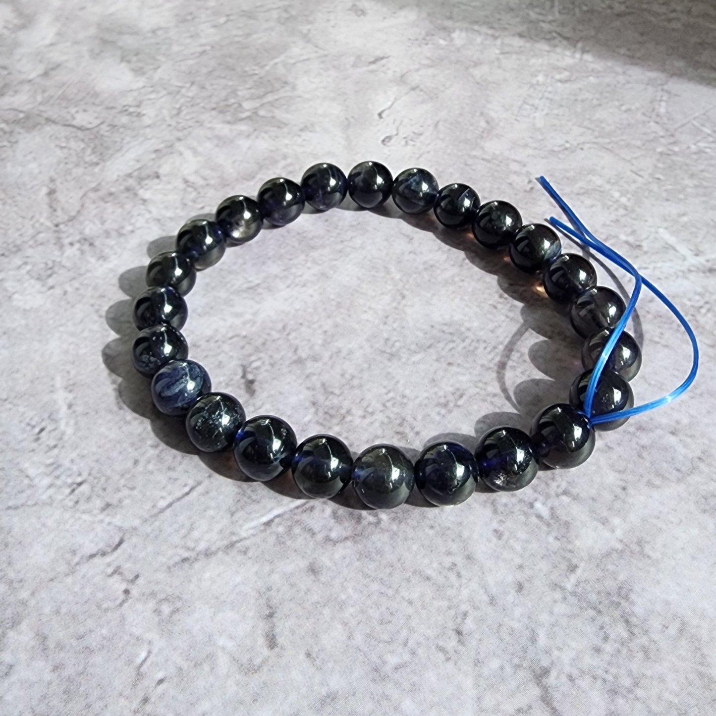 Natural Natural Lolite (Cordierite) Blue Crystal Bracelet 7.4–7.8mm, 24 Beads, 16cm | Clarity, Focus & Calm | Unisex Daily Wear | Gelang Kristal Lolite Ungu-Biru 7.4–7.8mm, 24 Manik, 16cm | Tenang & Fokus