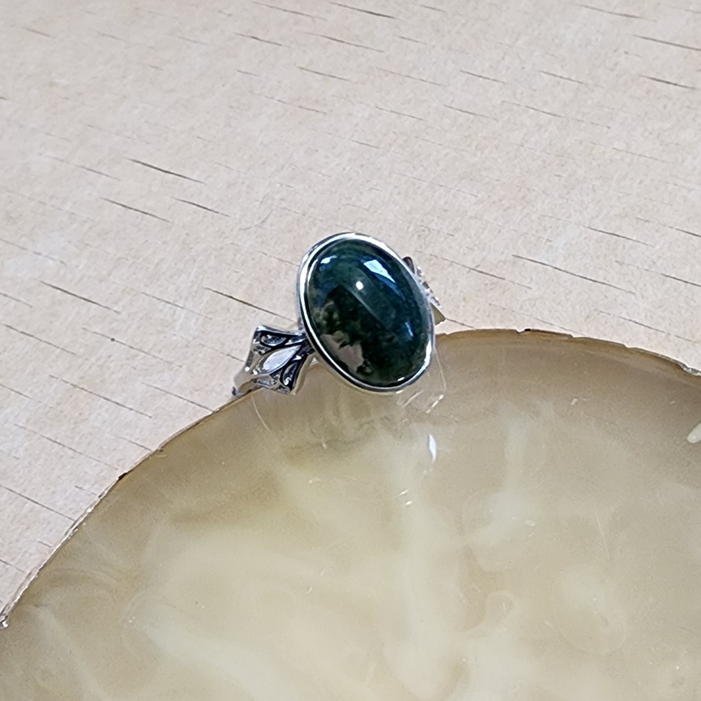 Natural Moss Agate Adjustable Ring | Silver-Plated Vintage Crystal Jewelry | Malay Cincin Moss Agate Semula Jadi Boleh Laras | Barang Kemas Gaya Vintaj