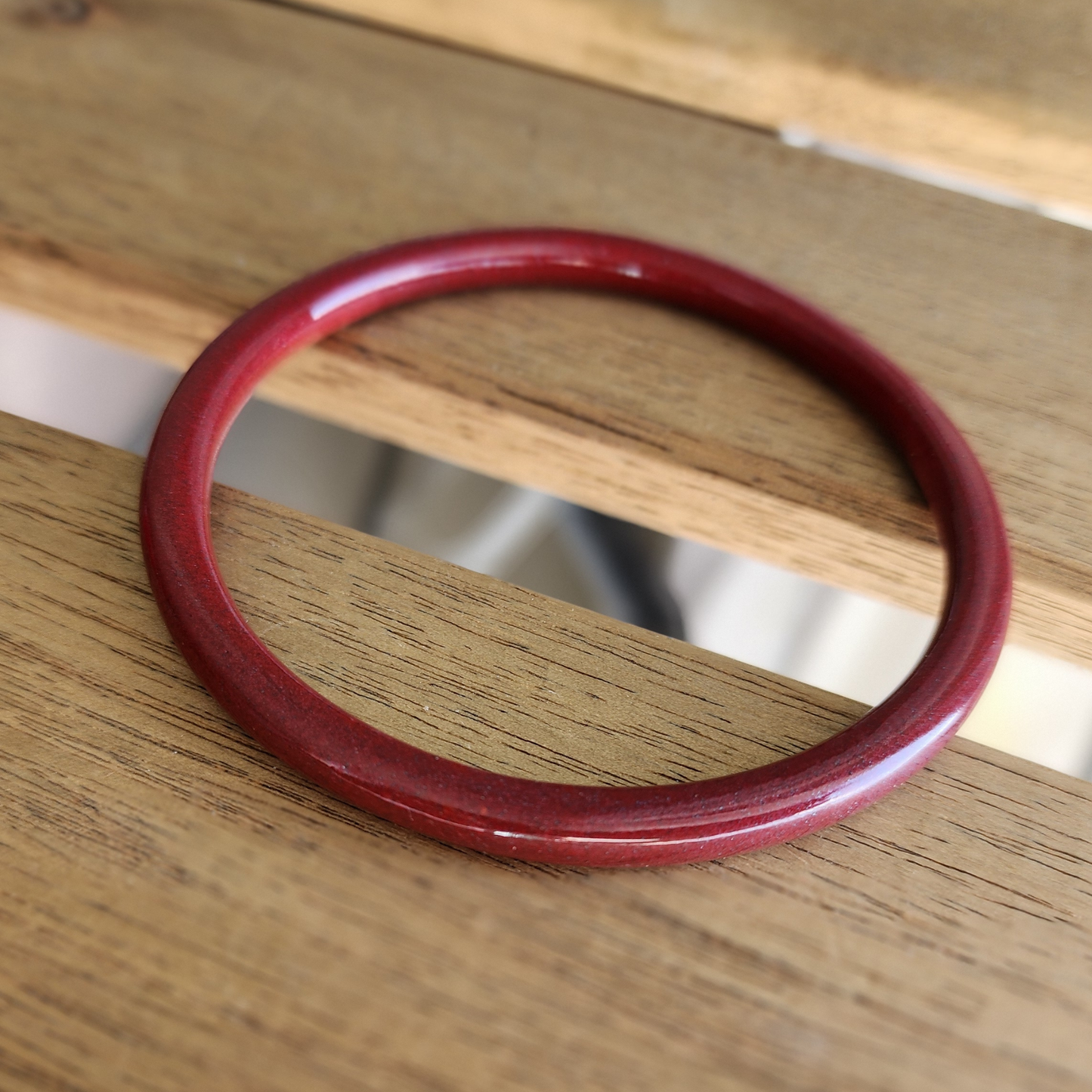 Genuine Cinnabar (Zhusha) Slim Round Bangle – Protection & Good Luck | Wealth & Safety Amulet | Unisex | Gift-Ready | Certified Authentic  ‖ Gelang Cinnabar Asli – Perlindungan, Tuah Baik & Rezeki | Jaminan Ketulenan Dengan Sijil