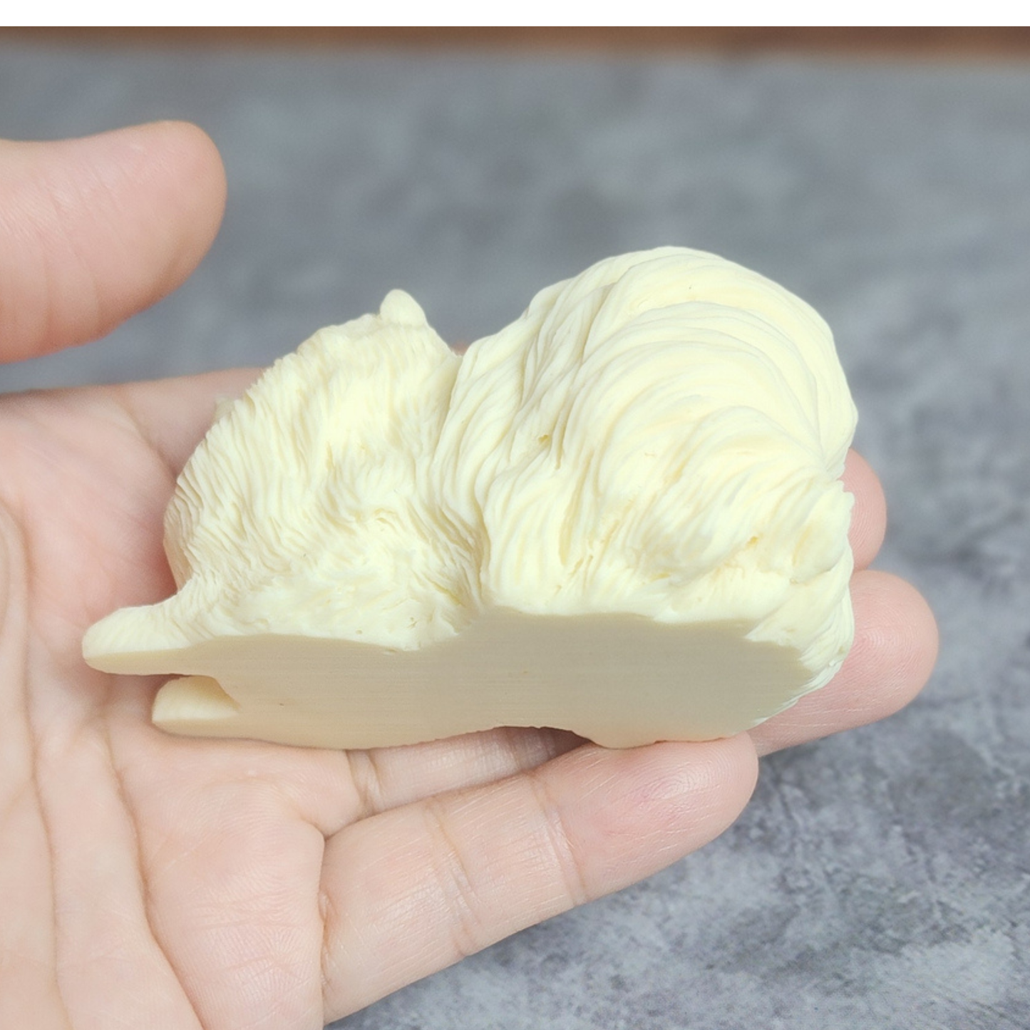 Ruxin's Radiance Collection-Natural Vegetable Ivory Palm Pomeranian Dog Figurine Cute Fluffy Decor | Patung Anjing Pomeranian Ivory Palm Semula Jadi
