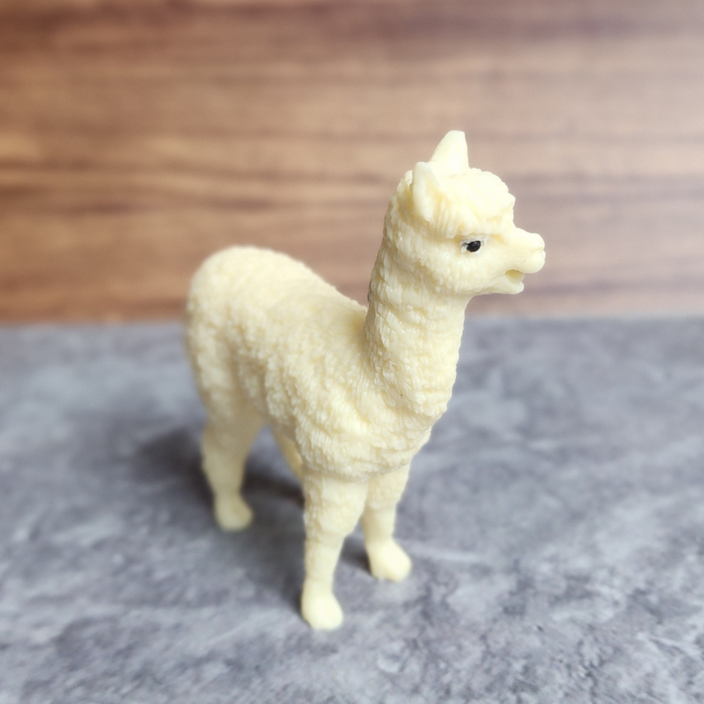Natural Ivory Palm Alpaca Llama Figurine Hand Carved Animal Decor | Patung Alpaca Ivory Palm Semula Jadi