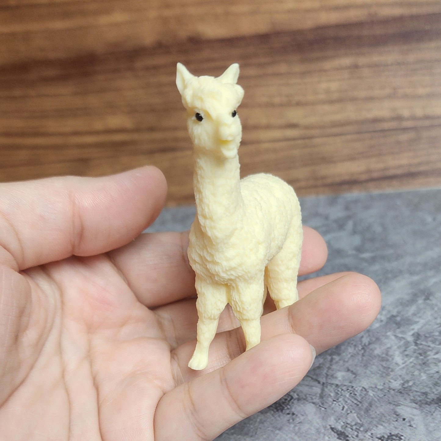 Natural Ivory Palm Alpaca Llama Figurine Hand Carved Animal Decor | Patung Alpaca Ivory Palm Semula Jadi