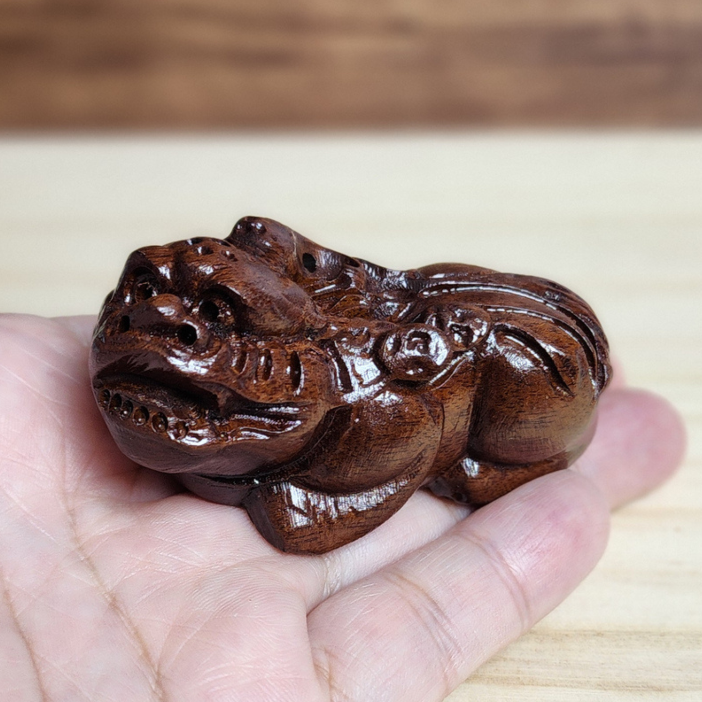 Ruxin's Radiance Collection-Hand Carved Rosewood Pixiu Feng Shui Wealth Guardian Decor | Patung Pixiu Kayu Rosewood Pembawa Rezeki Feng Shui
