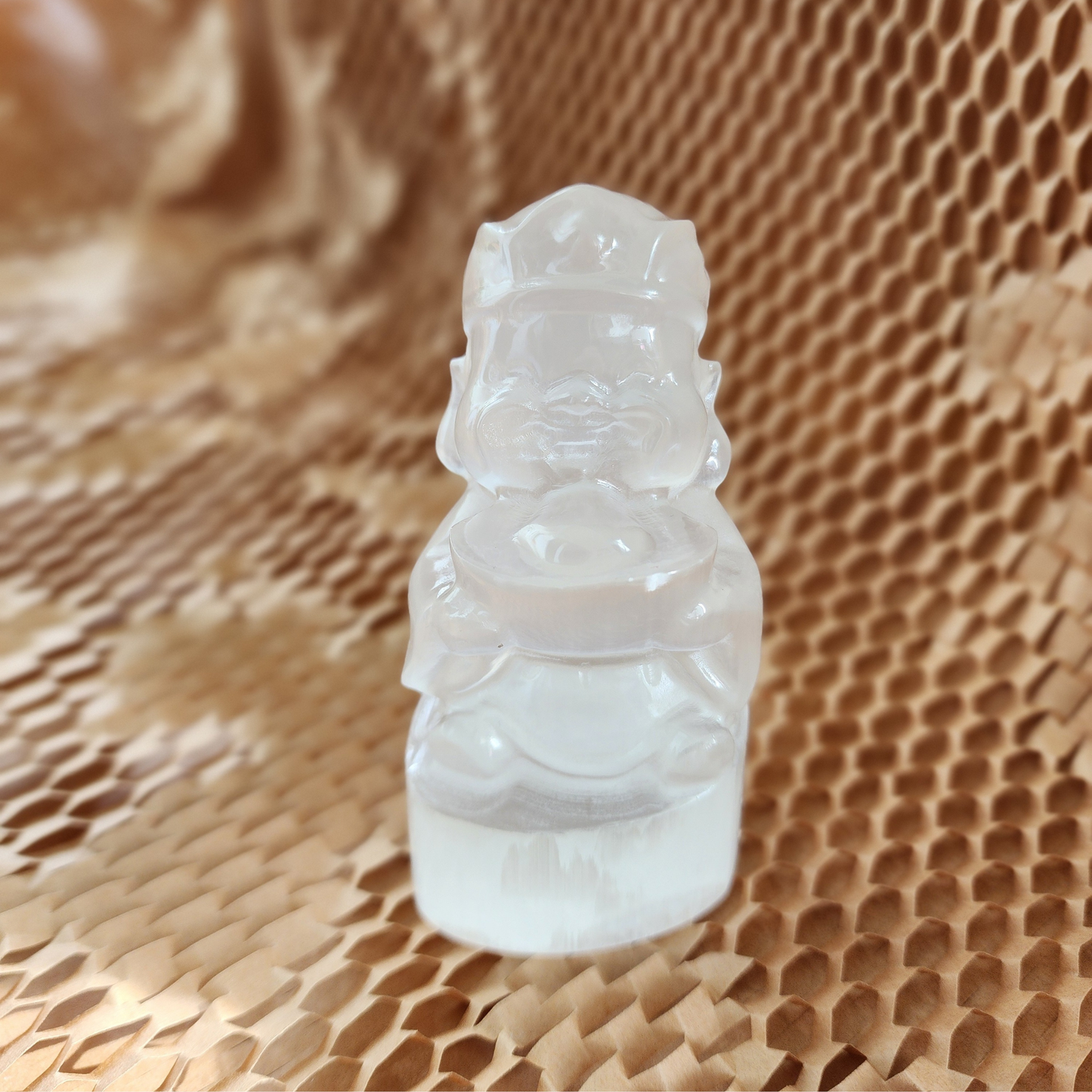 Natural Moroccan Selenite Wealth God Figurine | Hand-Carved Energy Cleansing Décor | Patung Dewa Kekayaan Selenite Asli Maghribi