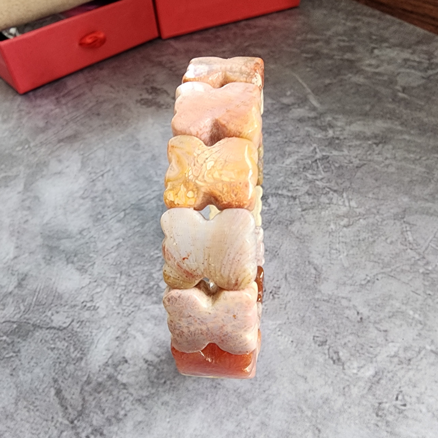 Natural Zambian Coral Jade Bracelet | Big Flower Fossil Coral Butterfly Beads | Gelang Coral Jade Asli Elegan Hadiah