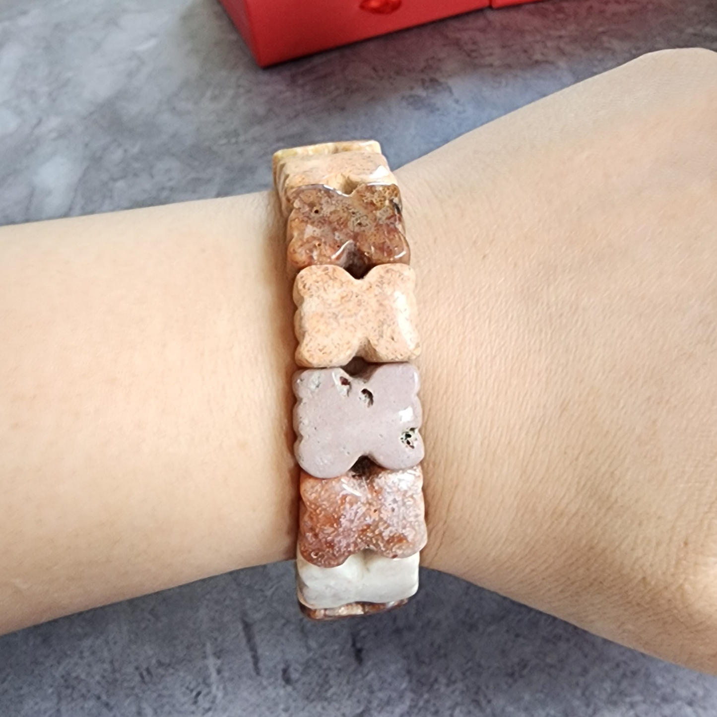 Natural Zambian Coral Jade Bracelet | Big Flower Fossil Coral Butterfly Beads | Gelang Coral Jade Asli Elegan Hadiah