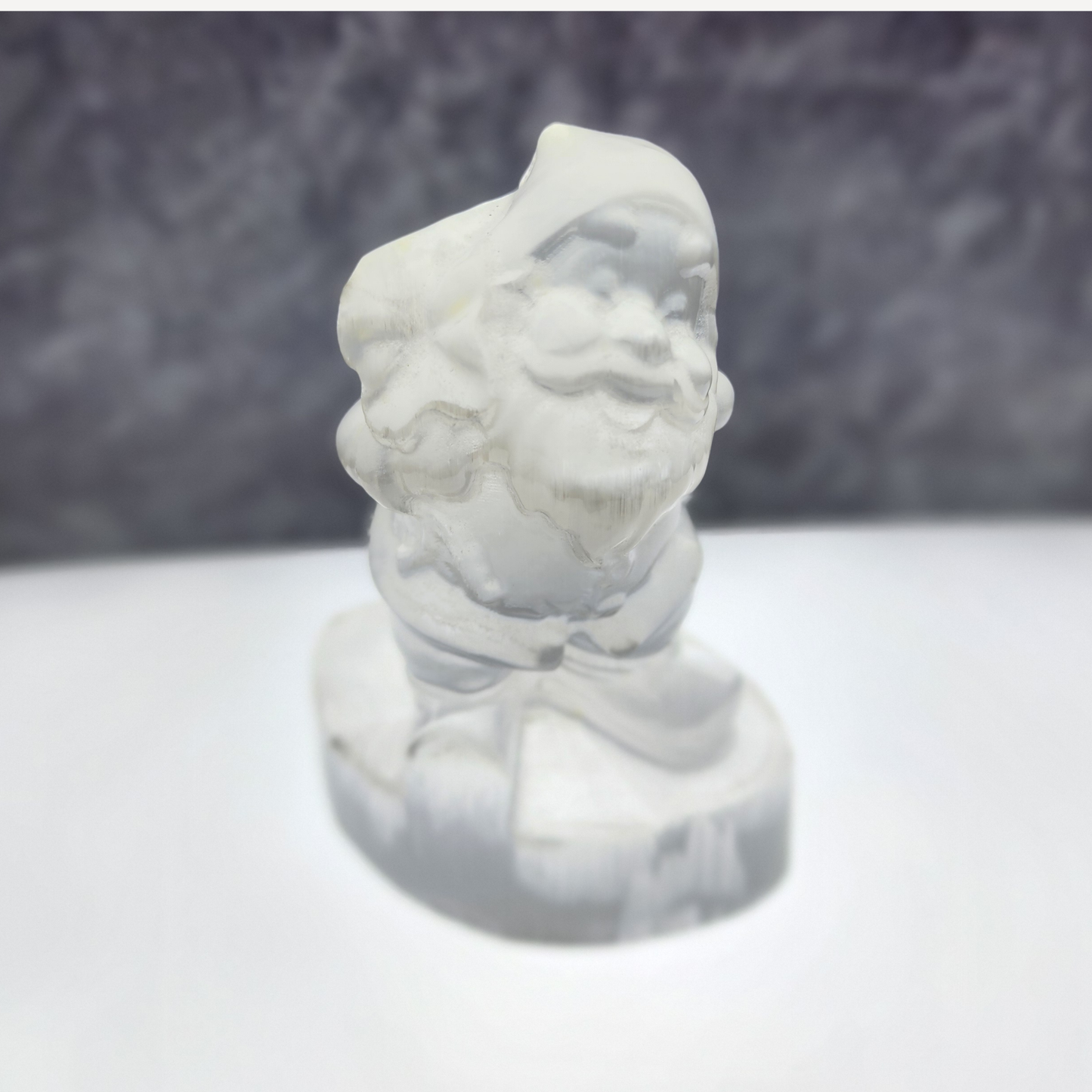 Natural Moroccan Selenite Santa Figurine | Hand-Carved Energy Cleansing Décor | Patung Santa Selenite Asli Maghribi