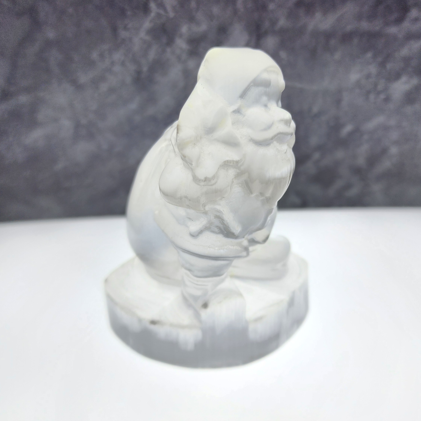Natural Moroccan Selenite Santa Figurine | Hand-Carved Energy Cleansing Décor | Patung Santa Selenite Asli Maghribi