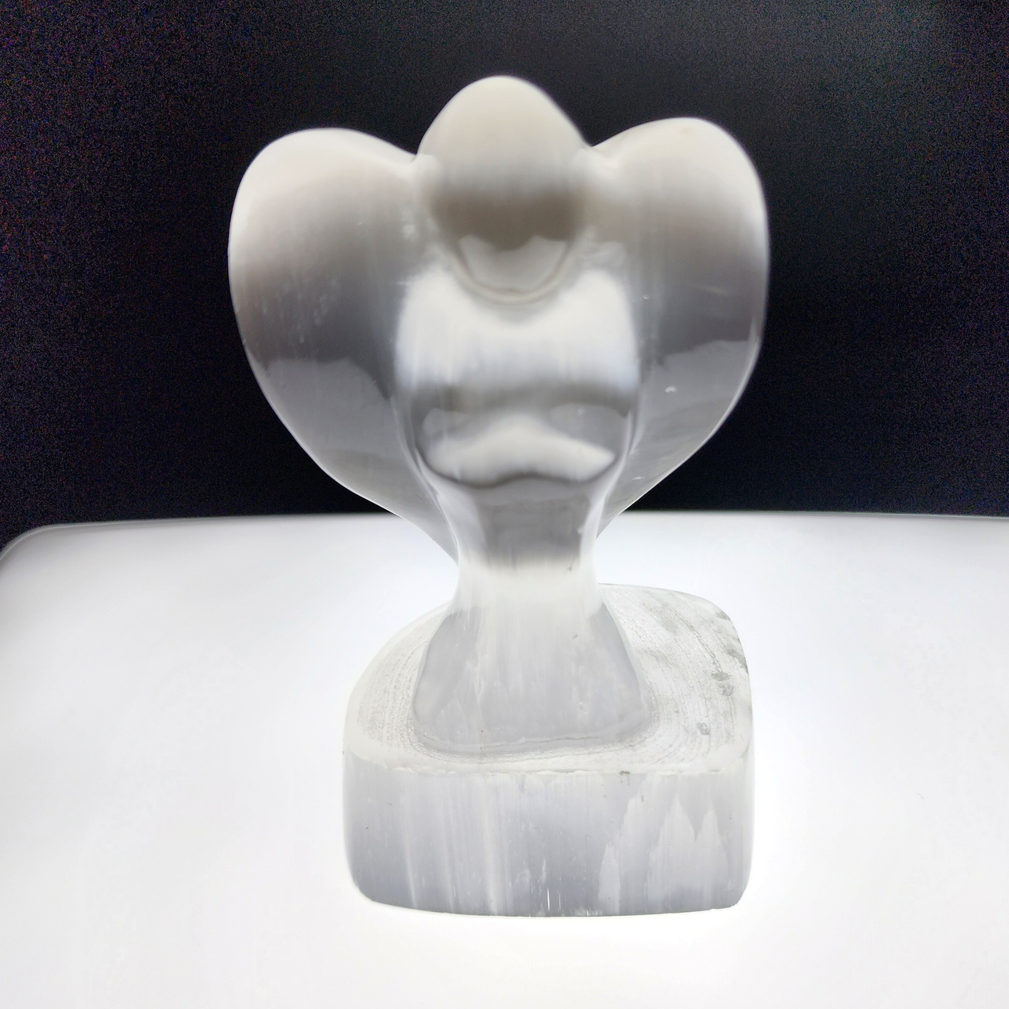 Natural Moroccan Selenite Angel Figurine | Hand-Carved Energy Cleansing Décor | Patung Malaikat Selenite Asli Maghribi