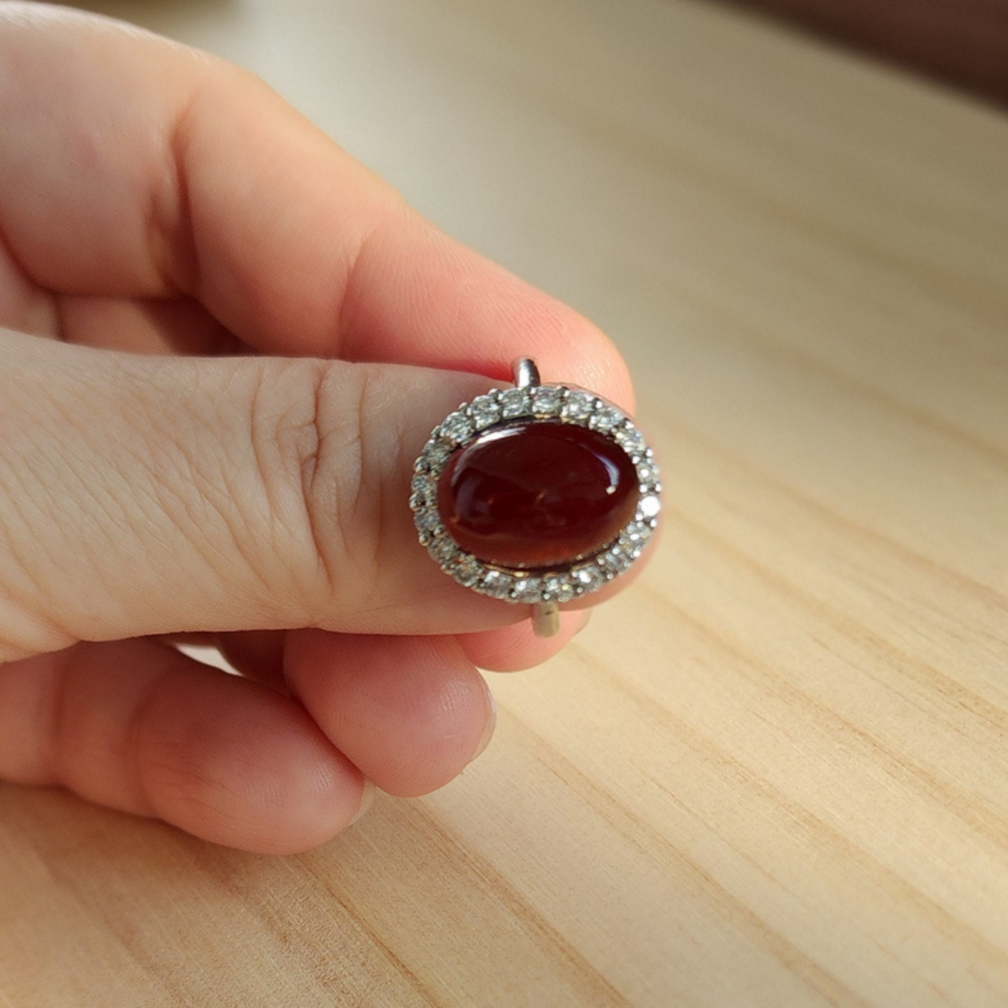 Natural Garnet Adjustable Crystal Ring – Silver Plated Wine Red Gemstone Ring | Energy Jewelry Gift for Women | Cincin Garnet Semula Jadi Boleh Laras