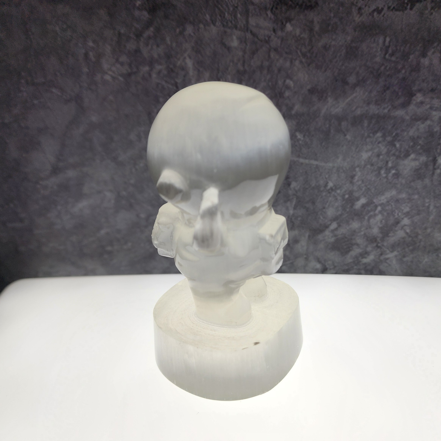 Natural Moroccan Selenite Astronaut Carving｜Healing Home Decor｜Real Item Patung Angkasawan Selenite Asli Morocco｜Hiasan Rumah & Tenaga Penyembuhan