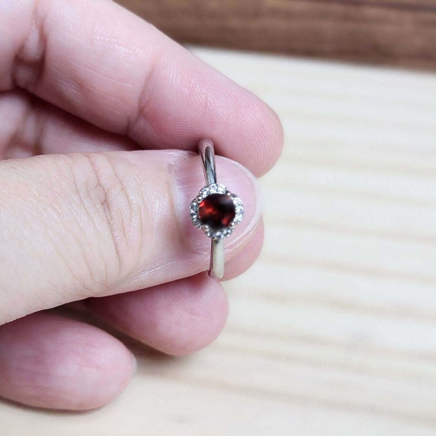 Natural Garnet Adjustable Crystal Ring – Silver Plated Wine Red Gemstone Ring | Energy Jewelry Gift for Women | Cincin Garnet Semula Jadi Boleh Laras