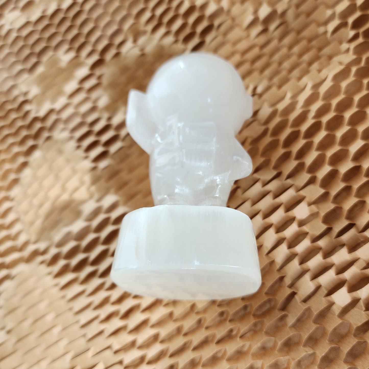 Natural Moroccan Selenite Astronaut Carving｜Healing Home Decor｜Real Item Patung Angkasawan Selenite Asli Morocco｜Hiasan Rumah & Tenaga Penyembuhan