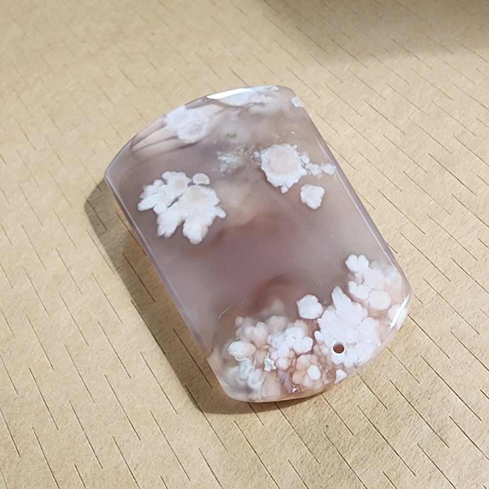 Natural Sakura Agate Pendant | Loket Semula Jadi Sakura Agate | Polished Crystal with Through-Hole for DIY Necklace & Jewelry Making