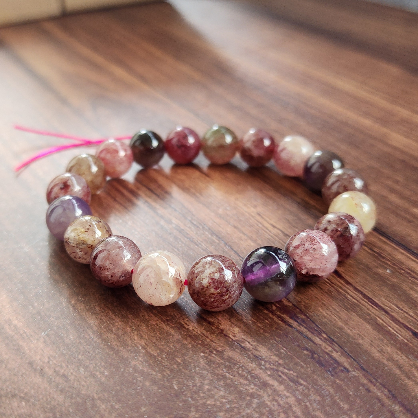 Natural Super 8 Amethyst & Strawberry Quartz Bracelet – Love Energy, Calm & Protection | Gelang Amethyst & Quartz Semula Jadi – Tenaga Cinta & Keseimbangan