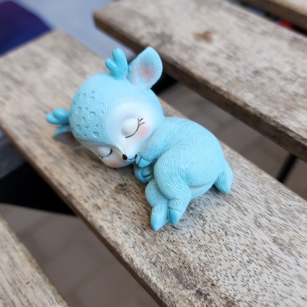 Sleeping Deer Resin Figurine  Handmade Creative Animal Ornament for Kids Room, Bedroom, Office or Living Room | Cute Fawn Baby Sculpture | Home Décor, Table Decoration, Wedding Gift, Birthday Party Cake Topper & Sweet Dessert Table Decoration