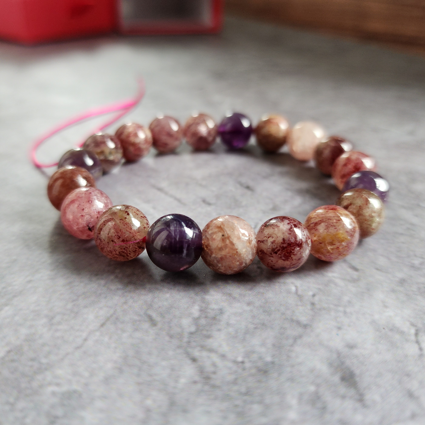 Natural Super 8 Amethyst & Strawberry Quartz Bracelet – Love Energy, Calm & Protection | Gelang Amethyst & Quartz Semula Jadi – Tenaga Cinta & Keseimbangan