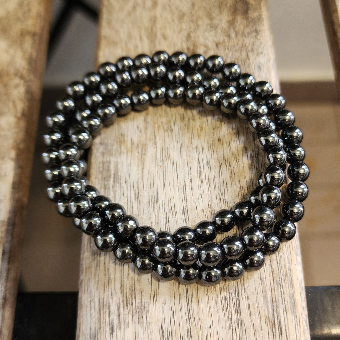 Natural Magnetic Hematite 3-Loop Bracelet Necklace | Gelang 3 Lingkaran Hematit Magnetik Asli – Grounding, Calming & Unisex Daily Wear