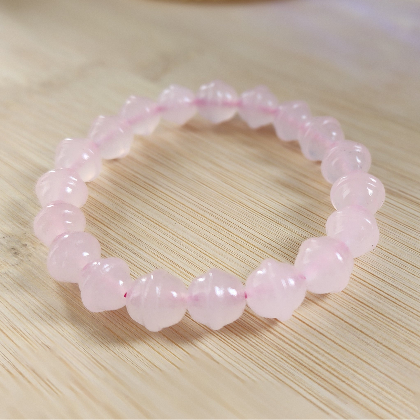 Natural Ice-Grade Rose Quartz Bracelet with Lucky Bell | “Stone of Love” Healing Energy | Attract Love, Calmness & Good Fortune | Handmade Crystal Jewelry ‖ Gelang Rose Quartz Gred Ais dengan Loceng Tuah – Penyembuhan & Tuah Baik