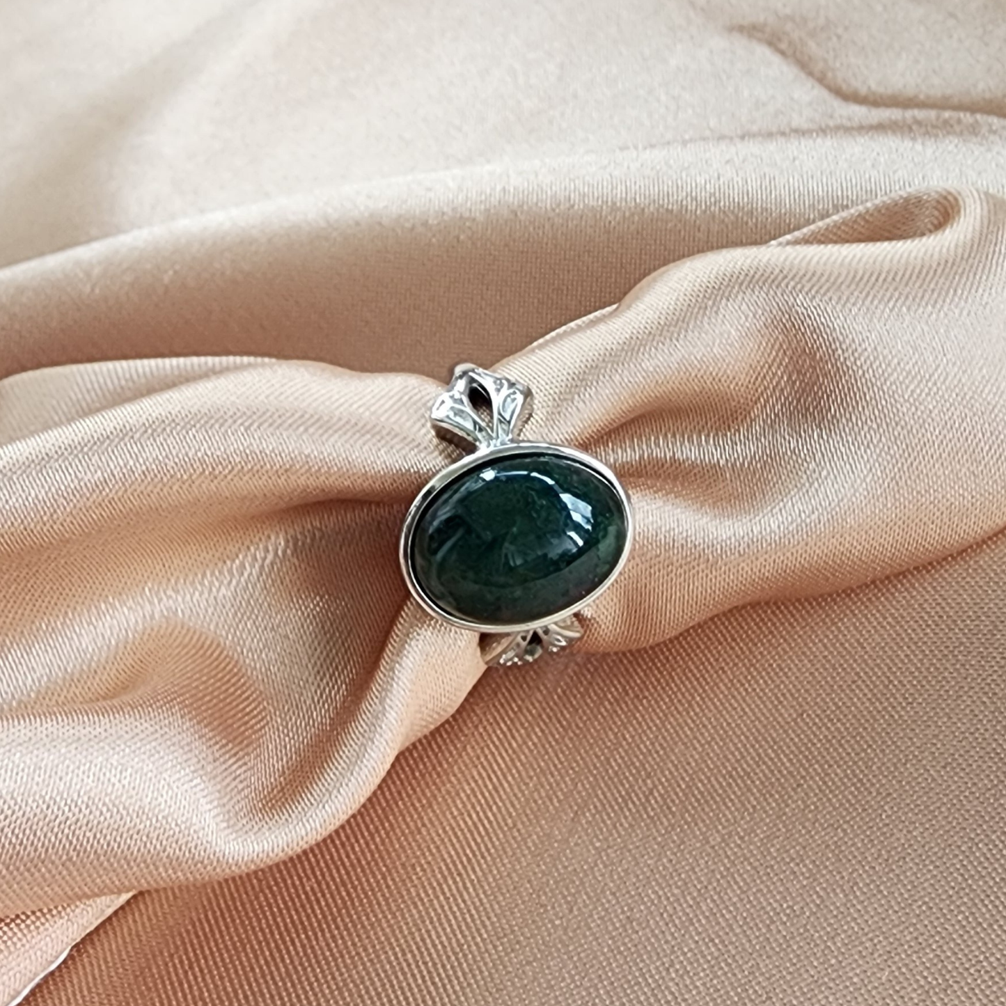 Natural Moss Agate Adjustable Ring | Silver-Plated Vintage Crystal Jewelry | Malay Cincin Moss Agate Semula Jadi Boleh Laras | Barang Kemas Gaya Vintaj