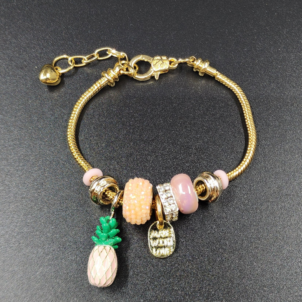 Ruxin Radiance Handmade Pineapple Charm Bracelet – Glass Beads & Rhinestones 手工菠萝魅力手链 – 玻璃珠水晶 Gelang Tangan Manik & Aloi – Charm Nanas