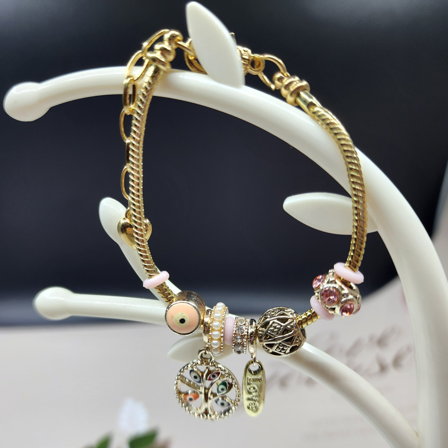 Ruxin Radiance Handmade Crystal Alloy Bracelet: Gold/Pink Tone, Tree of Life & Love Charm. 精美手链,爱之吊饰! Gelang Aloi Pokok Kehidupan & Azimat Cinta