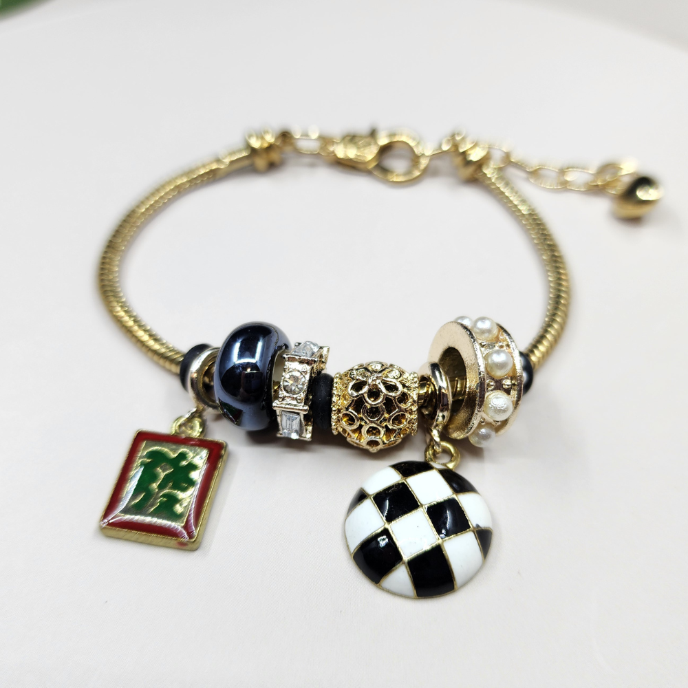 Ruxin Radiance Handmade Black Gold "Huat" Bracelet – Pearl/Crystal, Adjustable Gift  黑金發骰链 – 珍珠水晶可调礼  Gelang Huat Emas Hitam – Mutiara/Kristal