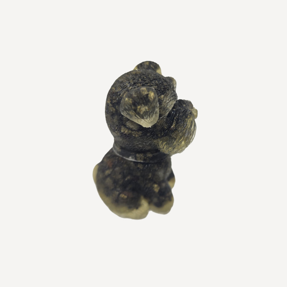 Ruxin's Radiance: Dark Green Iron Tone Schnauzer – Stone & Resin Deco 墨铁雪纳瑞：碎石滴胶 Anjing Schnauzer Warna Besi Hijau Gelap