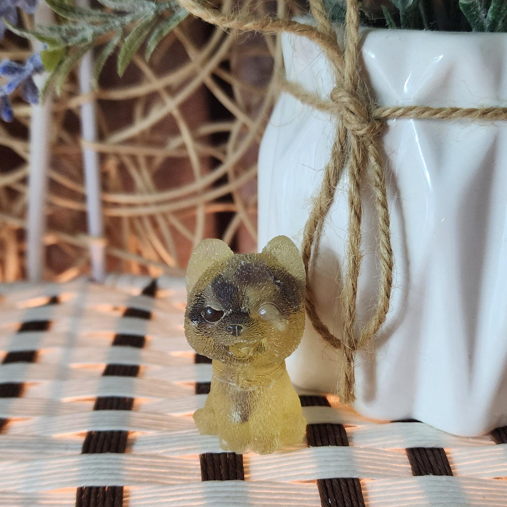 Ruxin's Radiance: Crystal Pomeranian – Stone Resin Deco 博美犬水晶滴胶萌宠 Anjing Pomeranian Kristal – Batu Resin