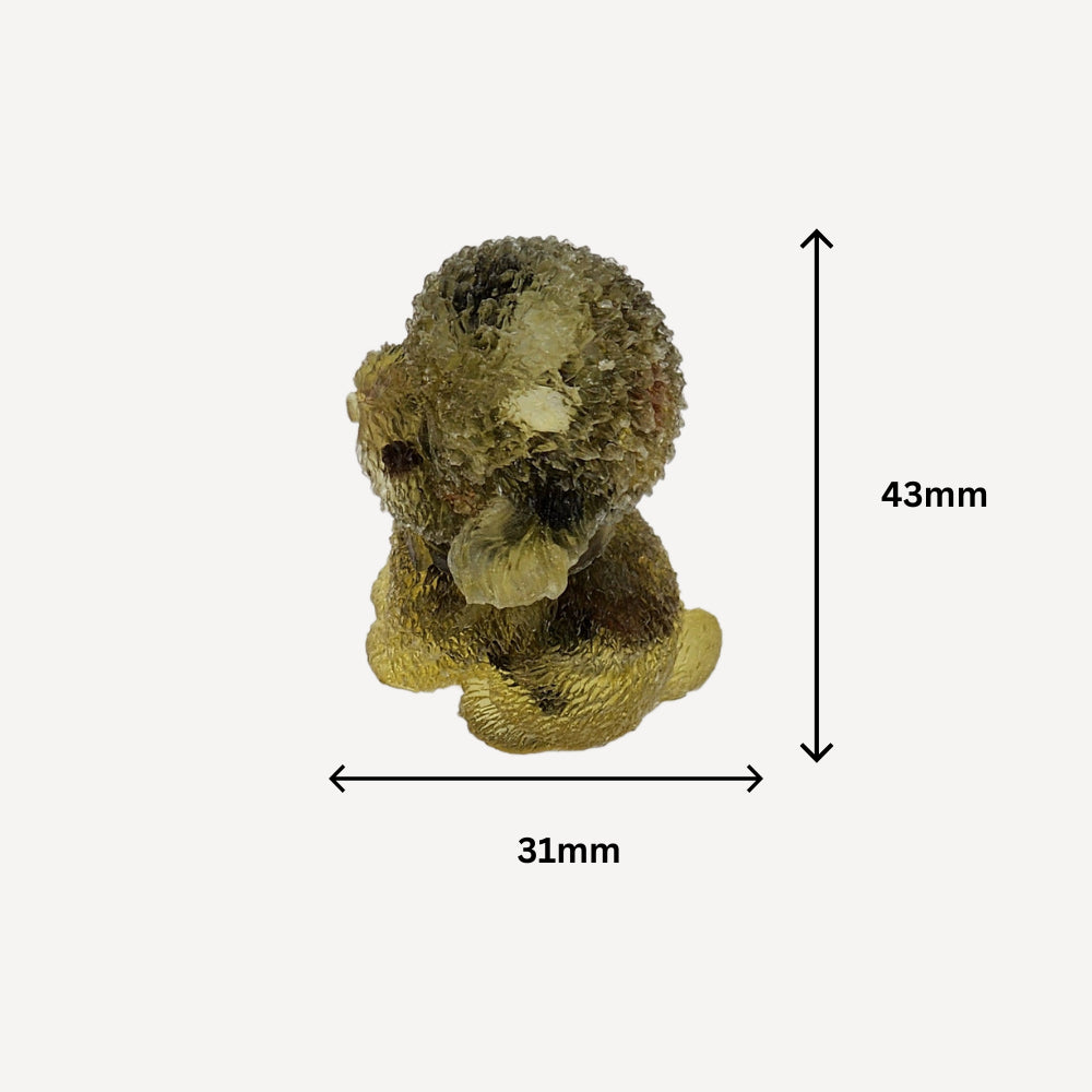 Ruxin's Radiance: Grape Green Crystal Teddy – Stone & Resin Charm 绿晶爪泰迪:碎石滴胶萌宠 Anjing Kristal Hijau Anggur –Batu & Resin