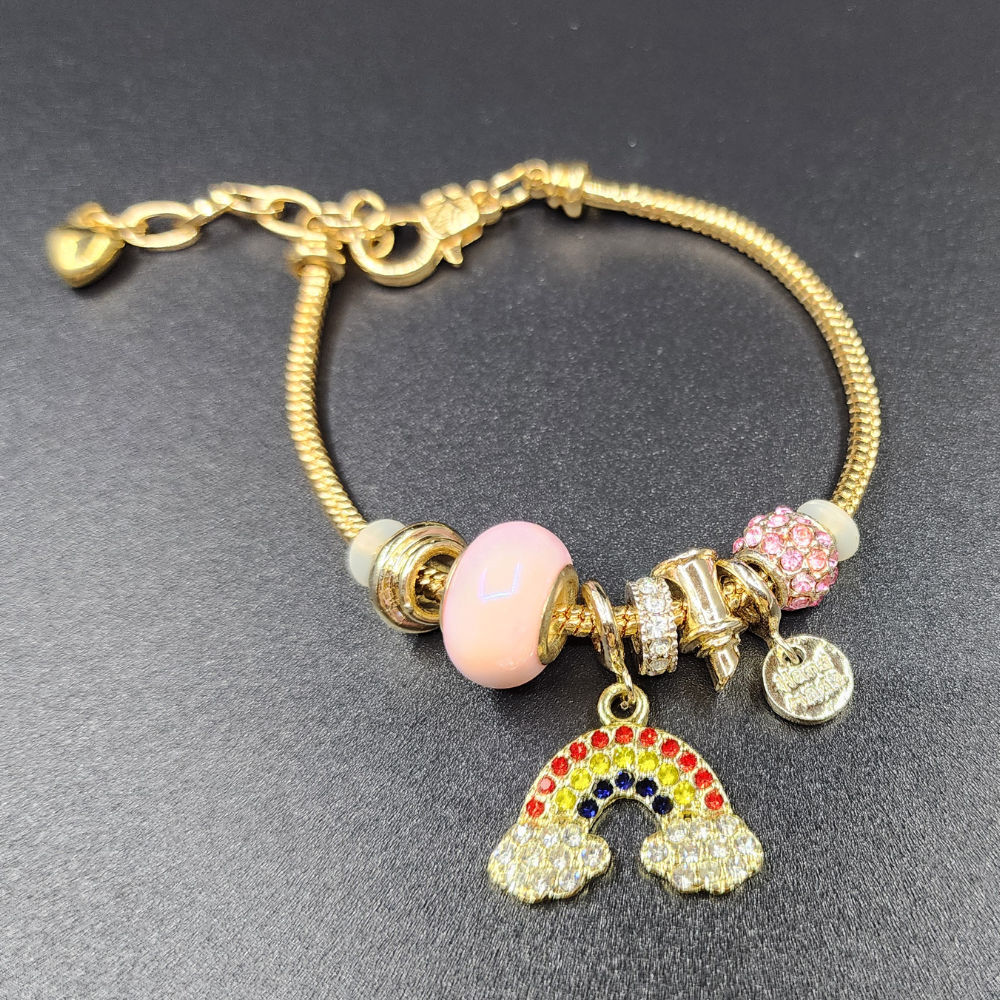 Ruxin Radiance Handmade Luminous Rainbow Crystal Charm Bracelet-Gold & Pink Elegance 璀璨显白彩虹水晶串珠手链-金粉奢华 Gelang Kristal Pelangi Mewah Merah Jambu